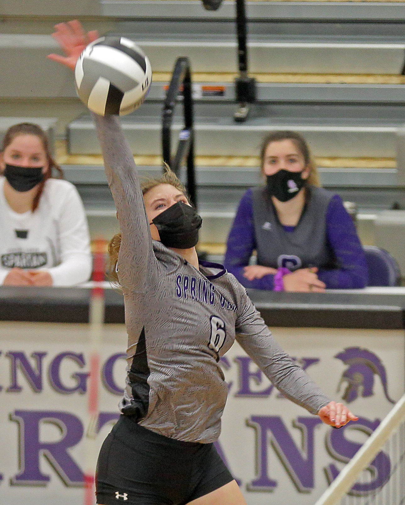 Fallon at Spring Creek Volleyball 22.jpg